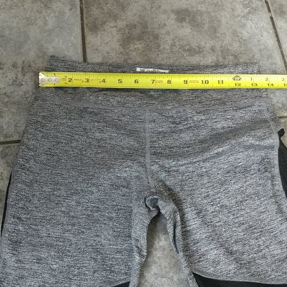 (2/$20) F21 grey workout leggings - Picture 3 of 8
